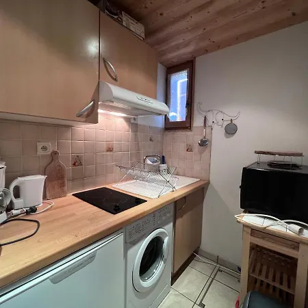 Petit Lutin 1 - Studio Dans Chalet Sur Les Pistes La Clusaz Exterior photo